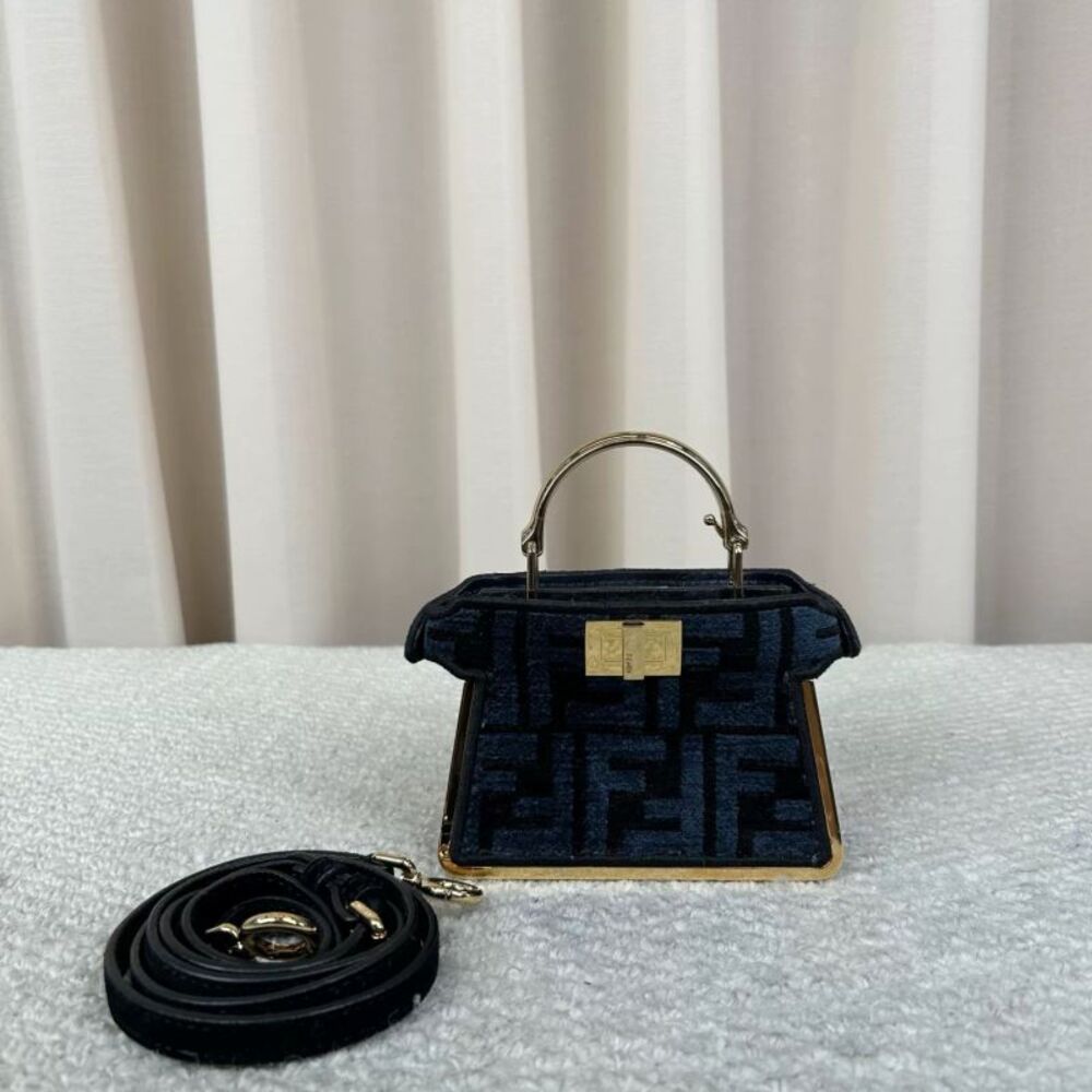 Fendi Women Pre-Loved Bag Very Good Condition
